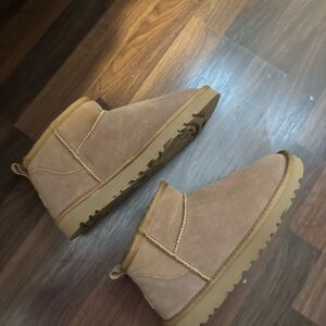 Brand New Ugg Ultra Mini Boots